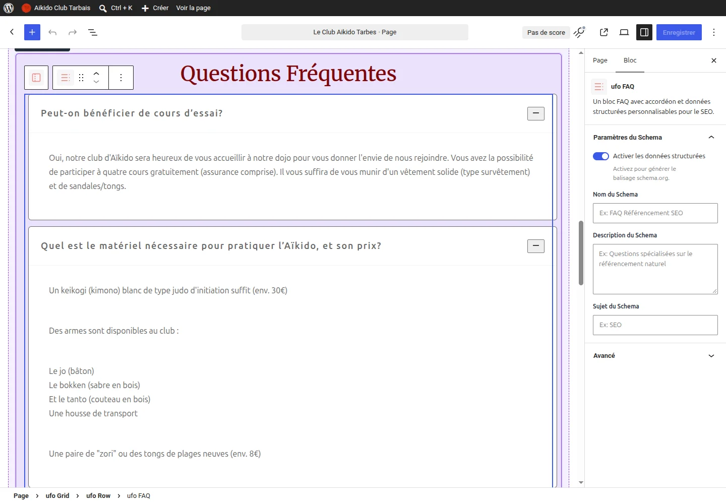 Bloc ufo FAQ dans l'éditeur WordPress, avec deux questions dépliées et l'option des données structurées activée